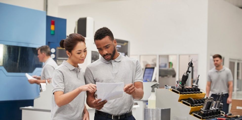 Produktionshelfer (m/w/d) für Kunststoffteile - Jobzentrum